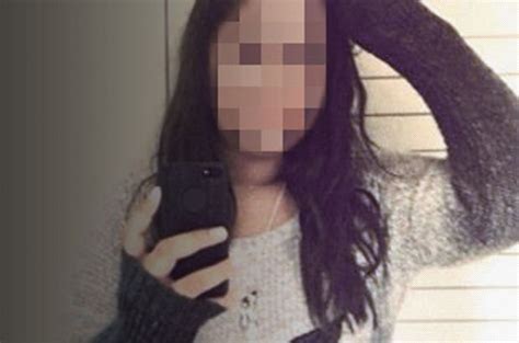 Ü­n­l­ü­ ­ş­a­r­k­ı­c­ı­n­ı­n­ ­1­4­ ­y­a­ş­ı­n­d­a­k­i­ ­k­ı­z­ı­n­a­ ­i­s­t­i­s­m­a­r­a­ ­h­a­p­i­s­
